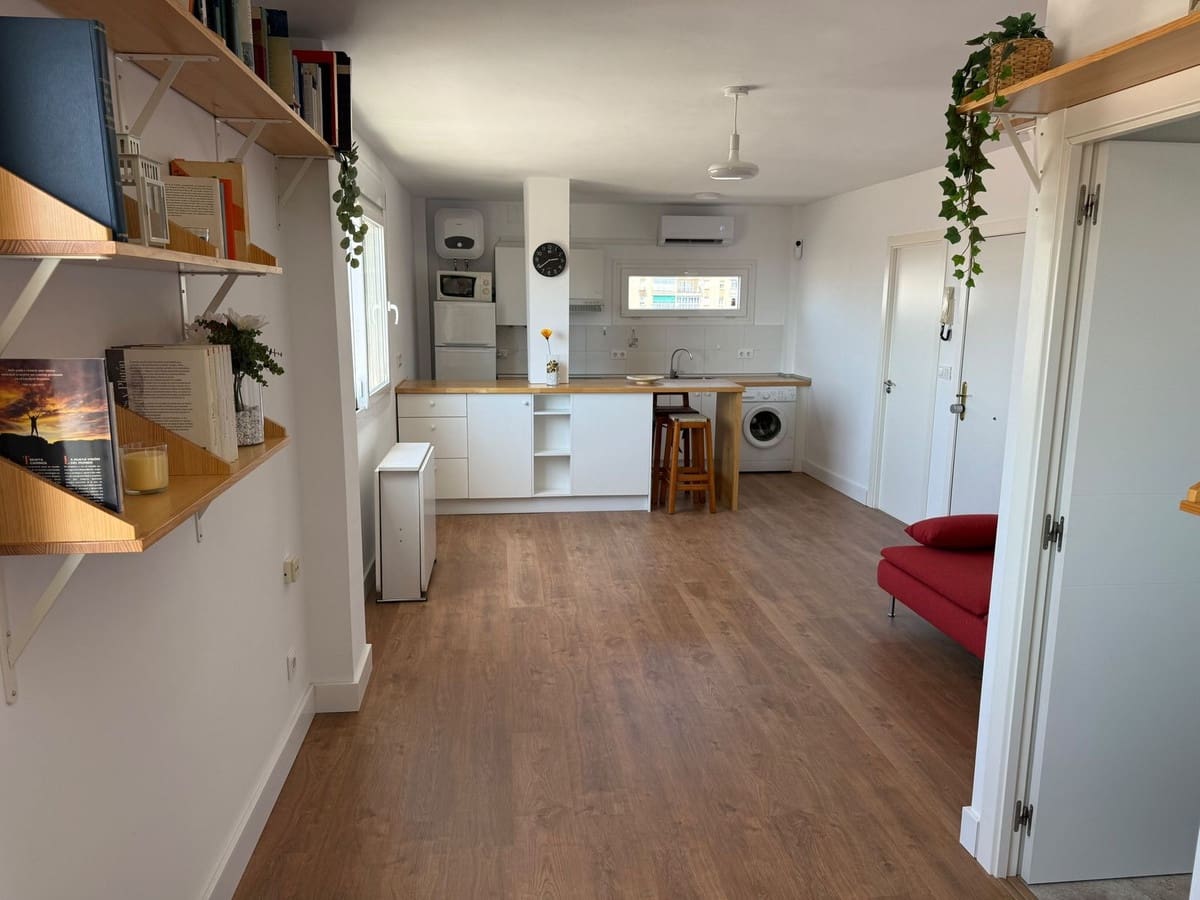 1 sypialnia Apartament na sprzedaż w Miasto Malaga - 309 000 € (Ref: 10142224)