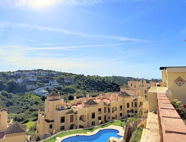 2 chambre Appartement à vendre à Atalaya-Isdabe, Estepona avec piscine garage - 338 000 € (Ref: 10142229)
