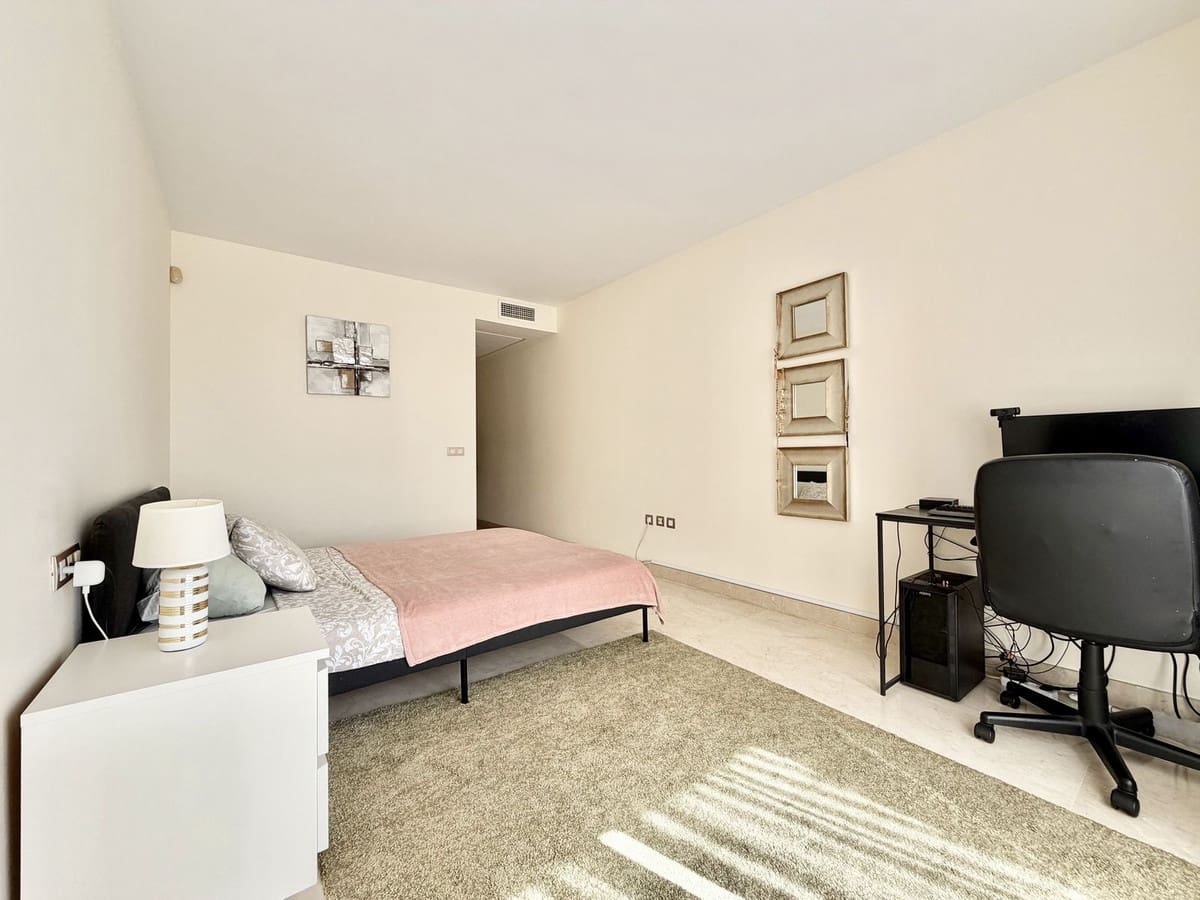 2 sypialnia Apartament na sprzedaż w Benahavis z basenem garażem - 445 000 € (Ref: 10142233)
