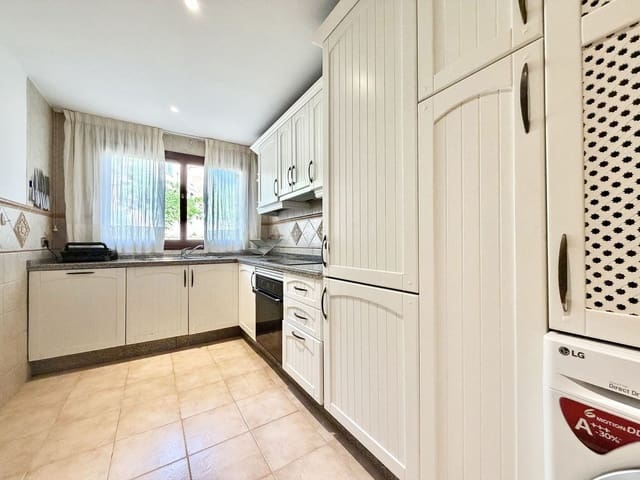 2 sypialnia Apartament na sprzedaż w Benahavís z basenem garażem - 445 000 € (Ref: 10142233)