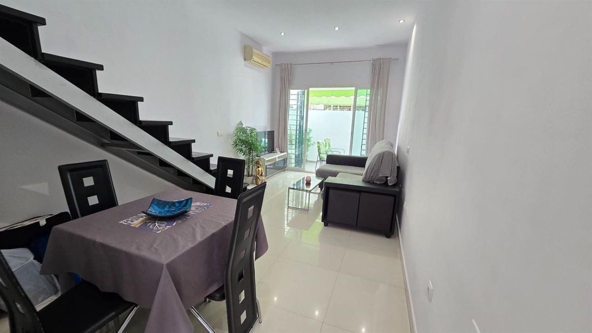 2 bedroom Townhouse for sale in Torremolinos - € 260,000 (Ref: 10142251)