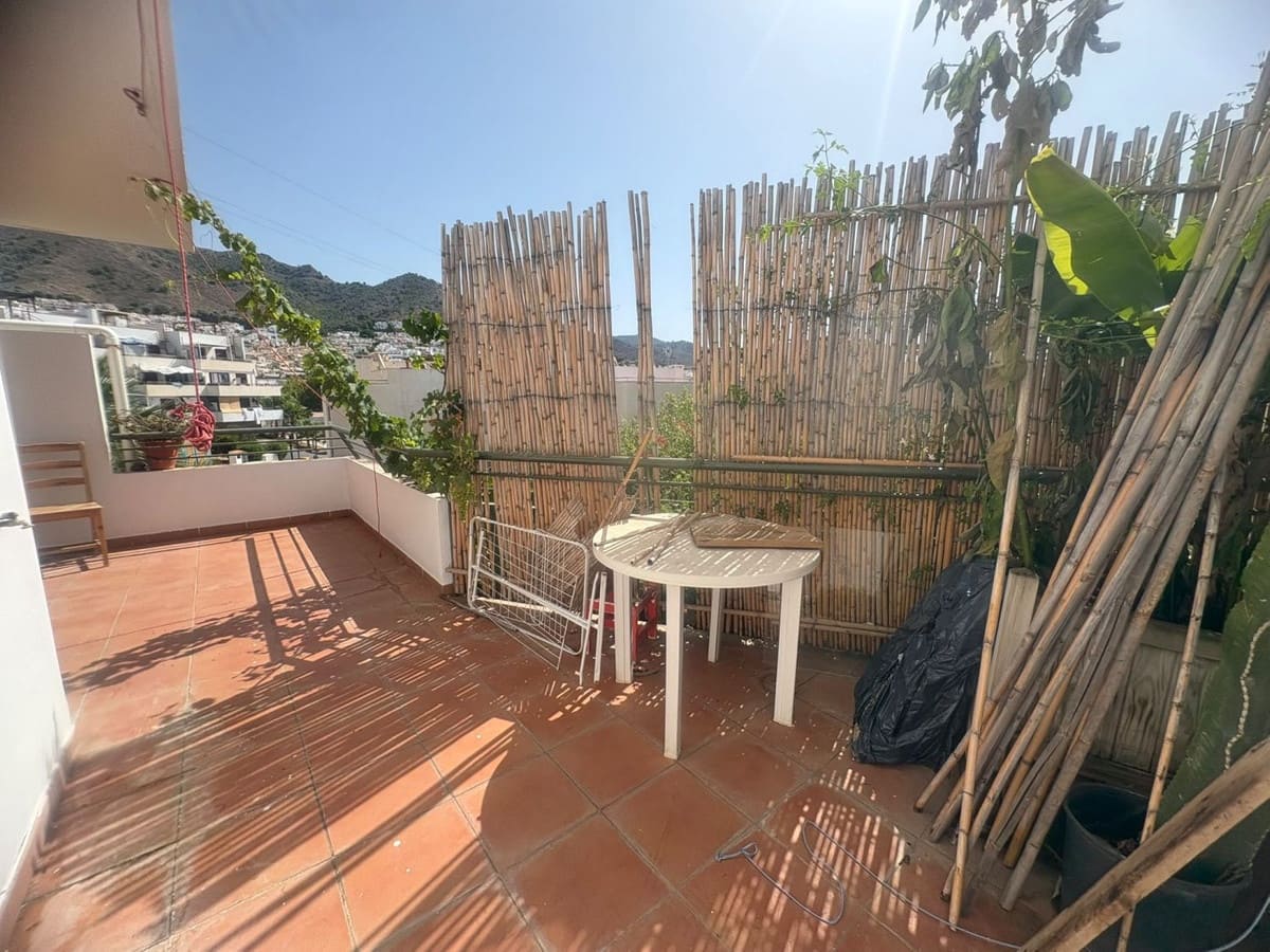 2 soveværelse Lejlighed til salg i Nerja - € 269.000 (Ref: 10142268)
