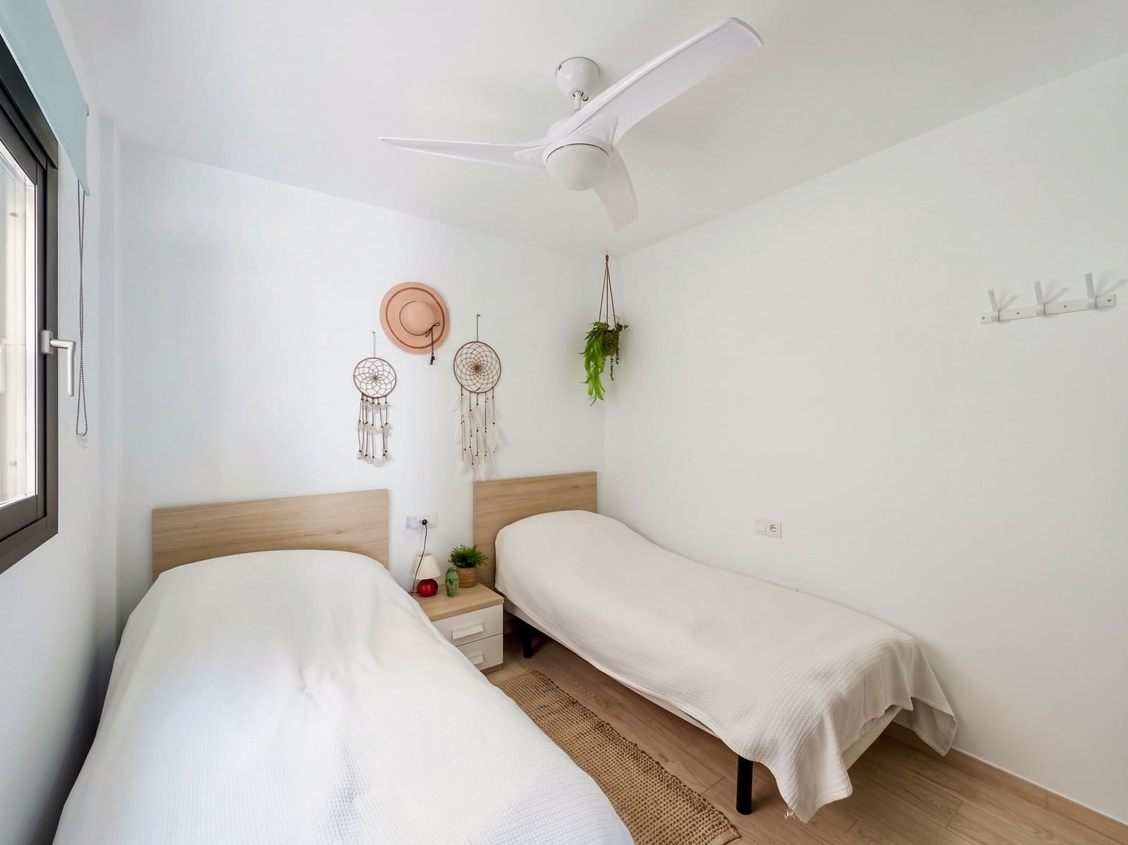2 bedroom Apartment for sale in Orihuela with pool garage - € 289,000 (Ref: 10142696)