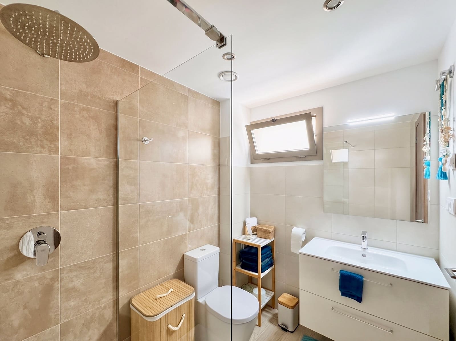 2 bedroom Apartment for sale in Orihuela with pool garage - € 289,000 (Ref: 10142696)