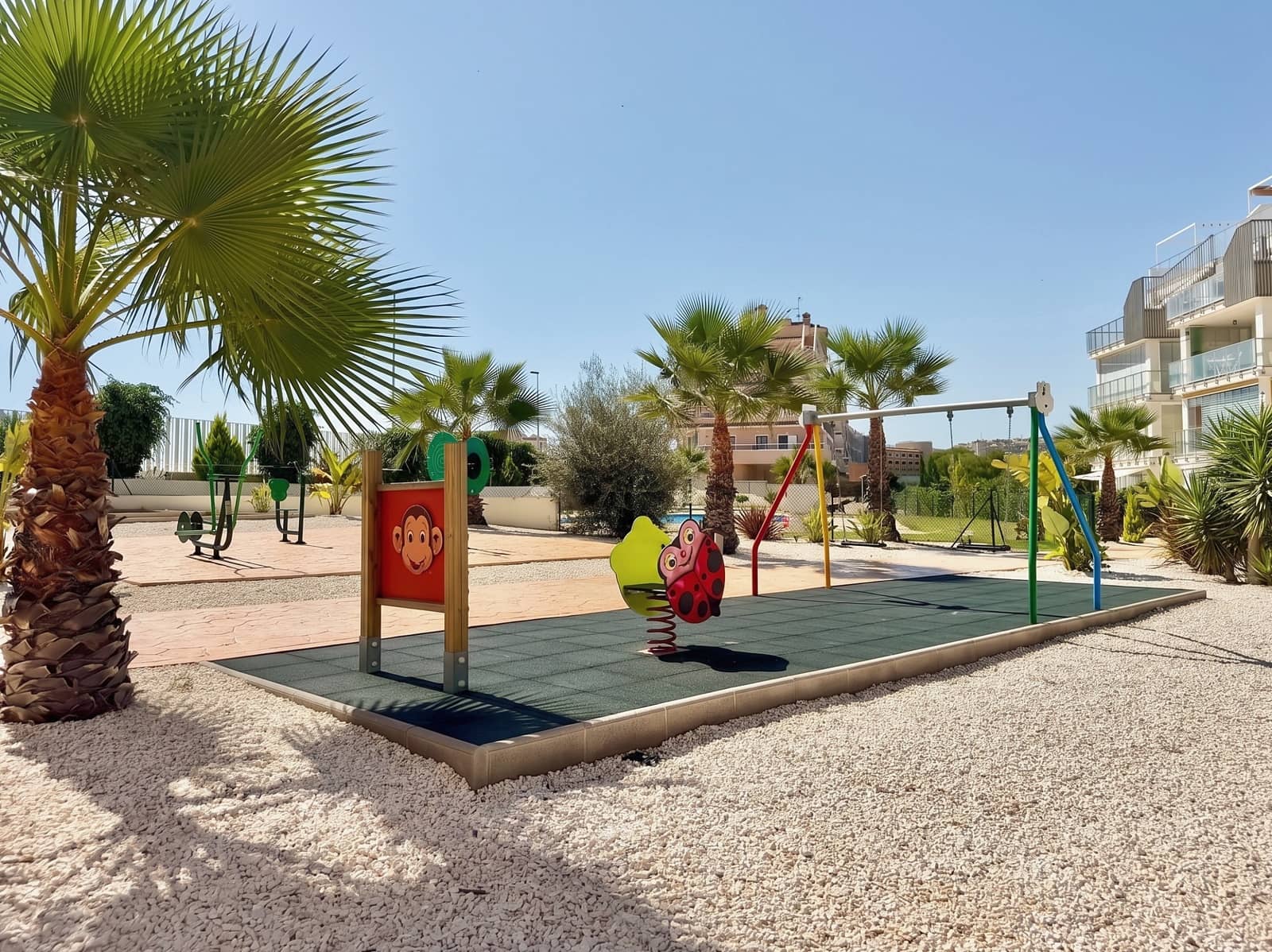 2 bedroom Apartment for sale in Orihuela with pool garage - € 289,000 (Ref: 10142696)