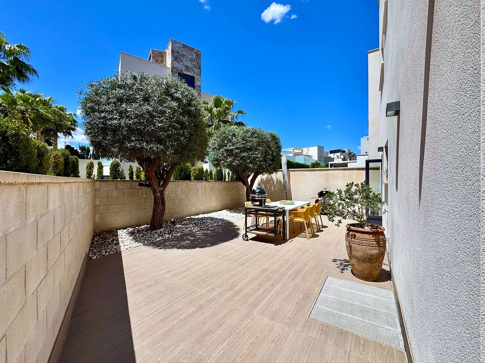 4 bedroom Villa for sale in San Miguel de Salinas with pool - € 699,500 (Ref: 10142704)