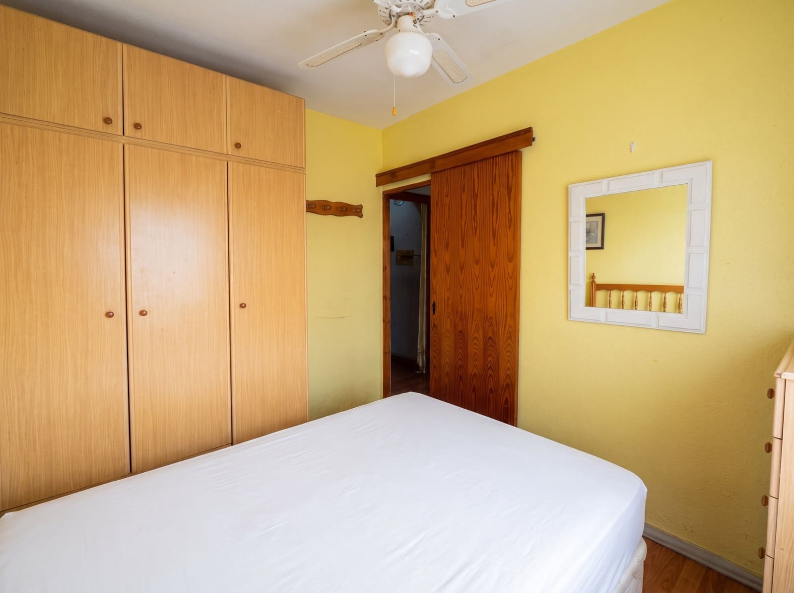 1 soveværelse Lejlighed til salg i Torrevieja med swimmingpool garage - € 110.000 (Ref: 10142711)