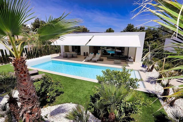 4 Zimmer Villa zu verkaufen in Las Colinas Golf, Orihuela mit Pool Garage - 950.000 € (Ref: 10142736)