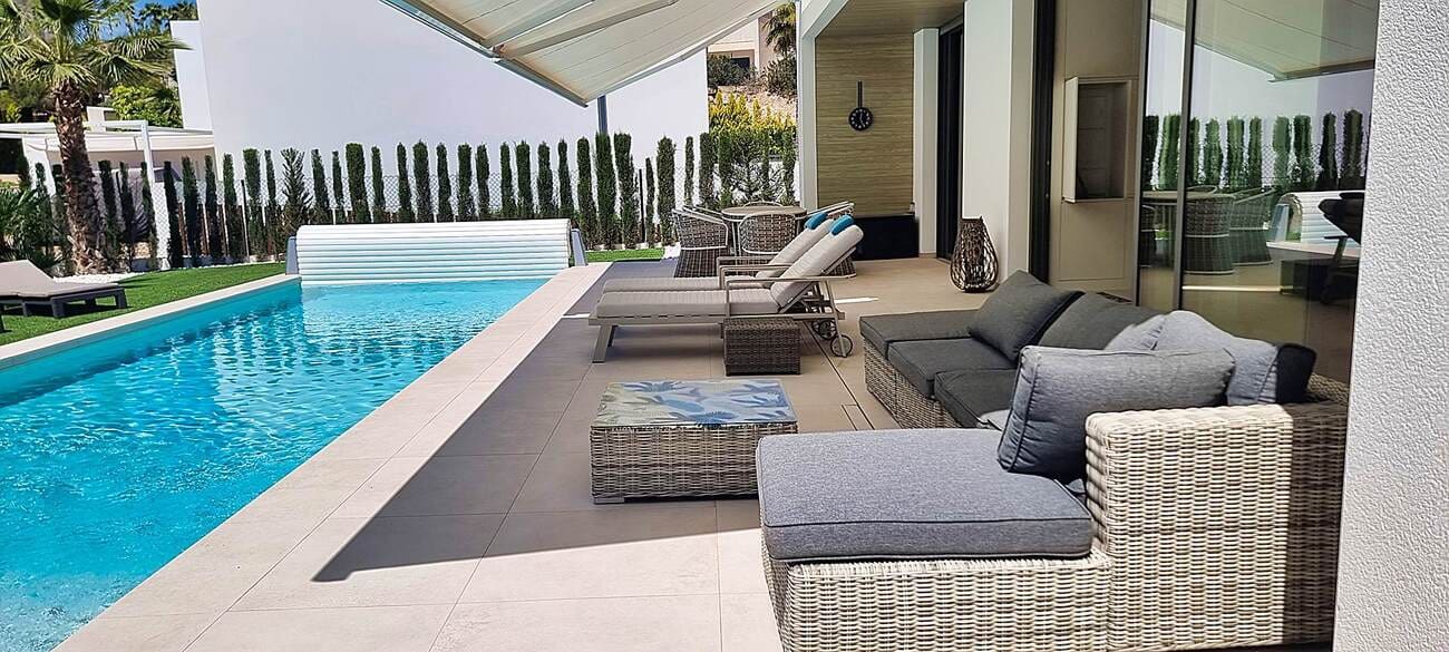 4 Zimmer Villa zu verkaufen in Las Colinas Golf mit Pool Garage - 950.000 € (Ref: 10142736)