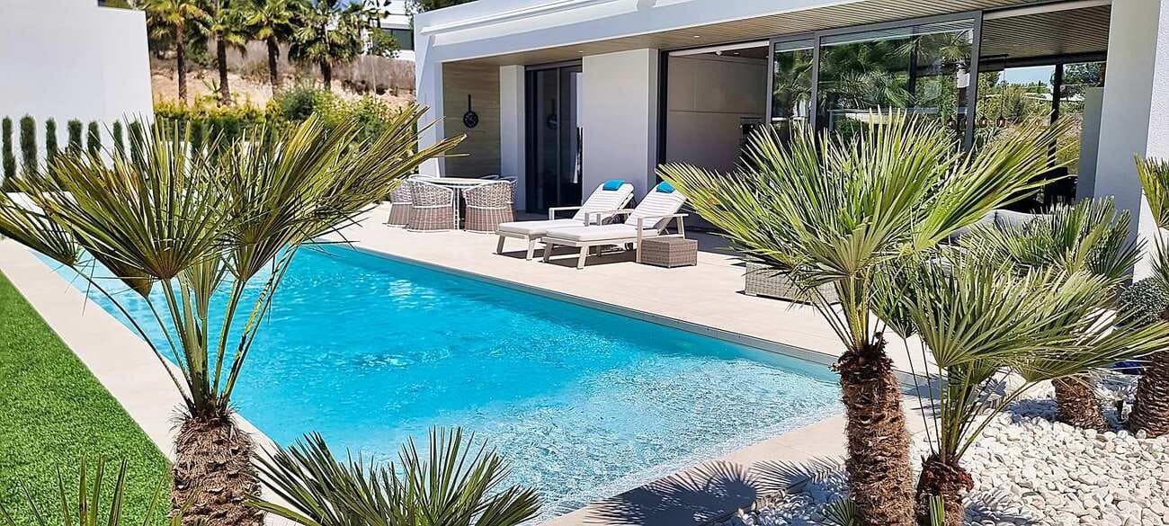 4 Zimmer Villa zu verkaufen in Las Colinas Golf mit Pool Garage - 950.000 € (Ref: 10142736)