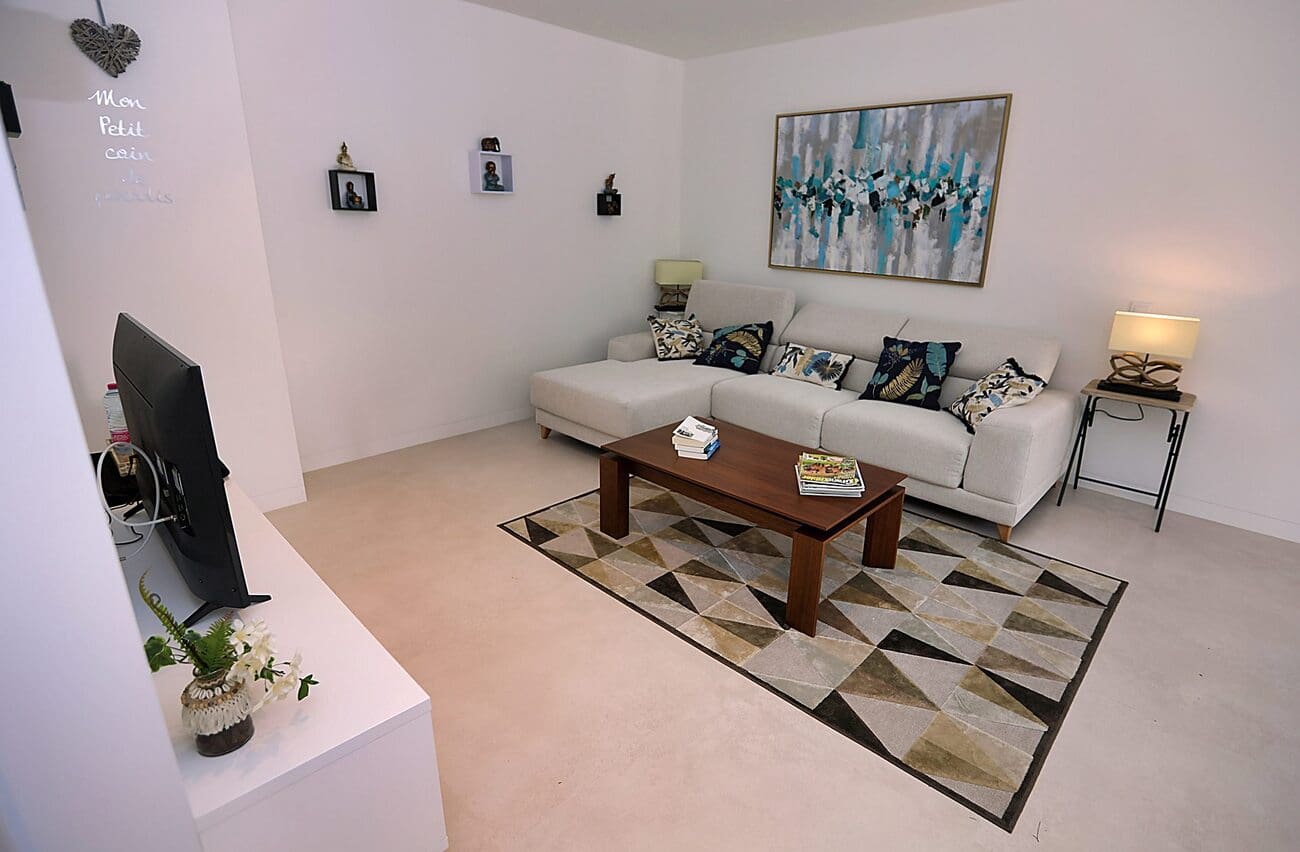4 Zimmer Villa zu verkaufen in Las Colinas Golf mit Pool Garage - 950.000 € (Ref: 10142736)