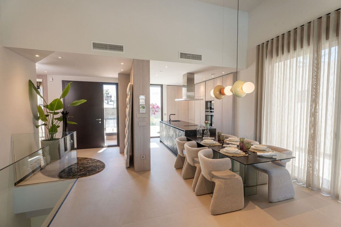 3 sypialnia Willa na sprzedaż w Algorfa z basenem garażem - 1 650 000 € (Ref: 10142760)