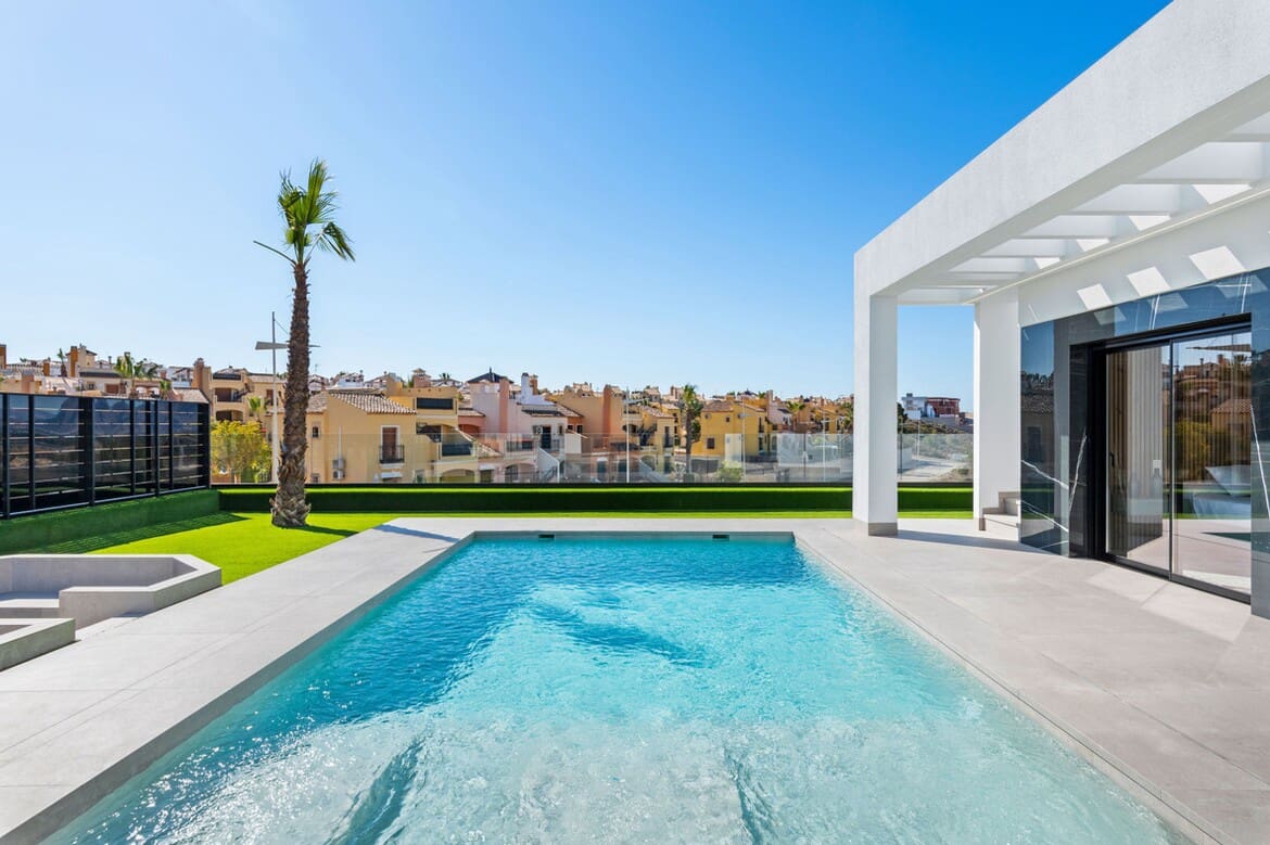 3 slaapkamer Villa te koop in Algorfa met zwembad garage - € 680.000 (Ref: 10142774)