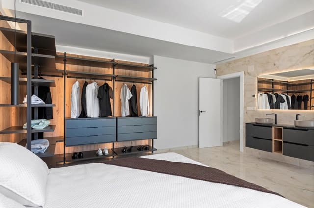 3 sypialnia Willa na sprzedaż w Algorfa z basenem garażem - 890 000 € (Ref: 10142775)