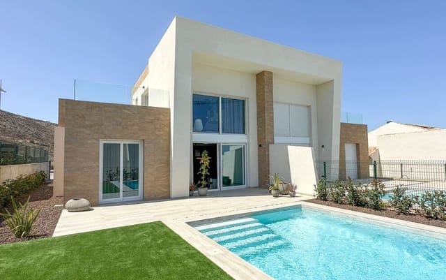 3 slaapkamer Halfvrijstaande villa te koop in Algorfa met zwembad garage - € 475.000 (Ref: 10142790)