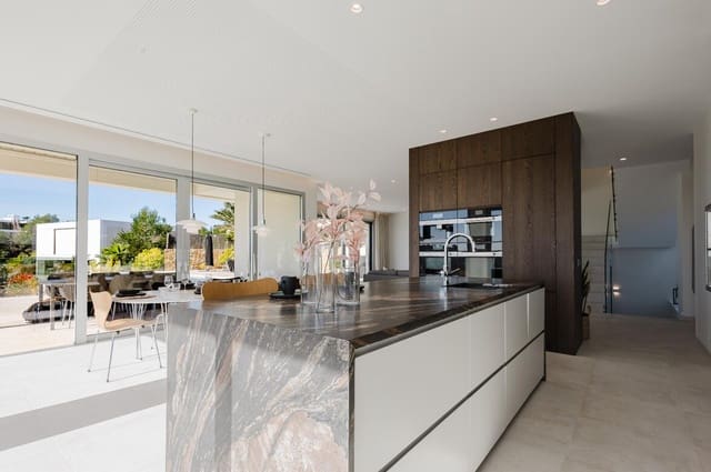 5 soverom Villa til salgs i Las Colinas Golf, Orihuela med svømmebasseng garasje - € 2 700 000 (Ref: 10142800)