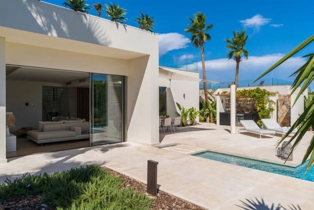 5 sypialnia Willa na sprzedaż w Las Colinas Golf, Orihuela z basenem garażem - 1 975 000 € (Ref: 10142801)