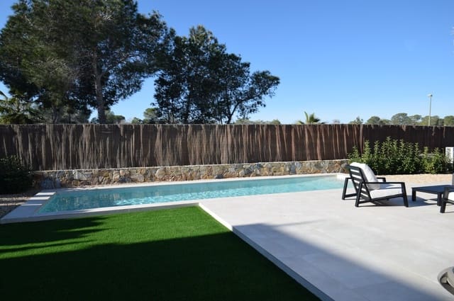 3 sypialnia Willa na sprzedaż w Las Colinas Golf, Orihuela z basenem garażem - 1 030 000 € (Ref: 10142807)