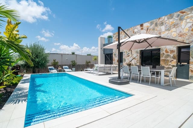 3 bedroom Villa for sale in Algorfa with pool garage - € 590,000 (Ref: 10142811)