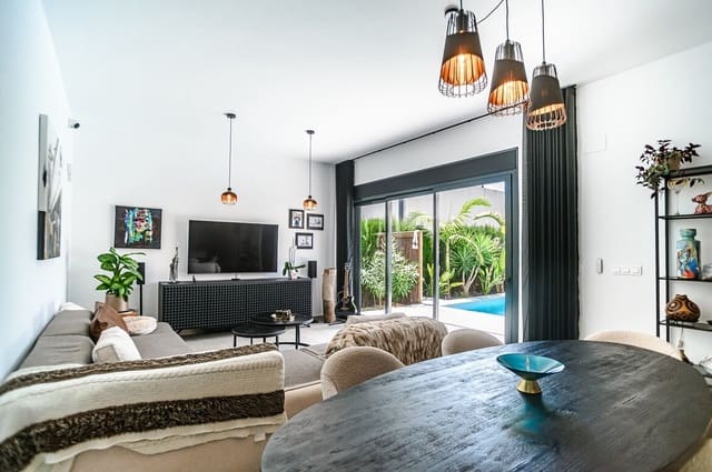 3 bedroom Villa for sale in Algorfa with pool garage - € 590,000 (Ref: 10142811)