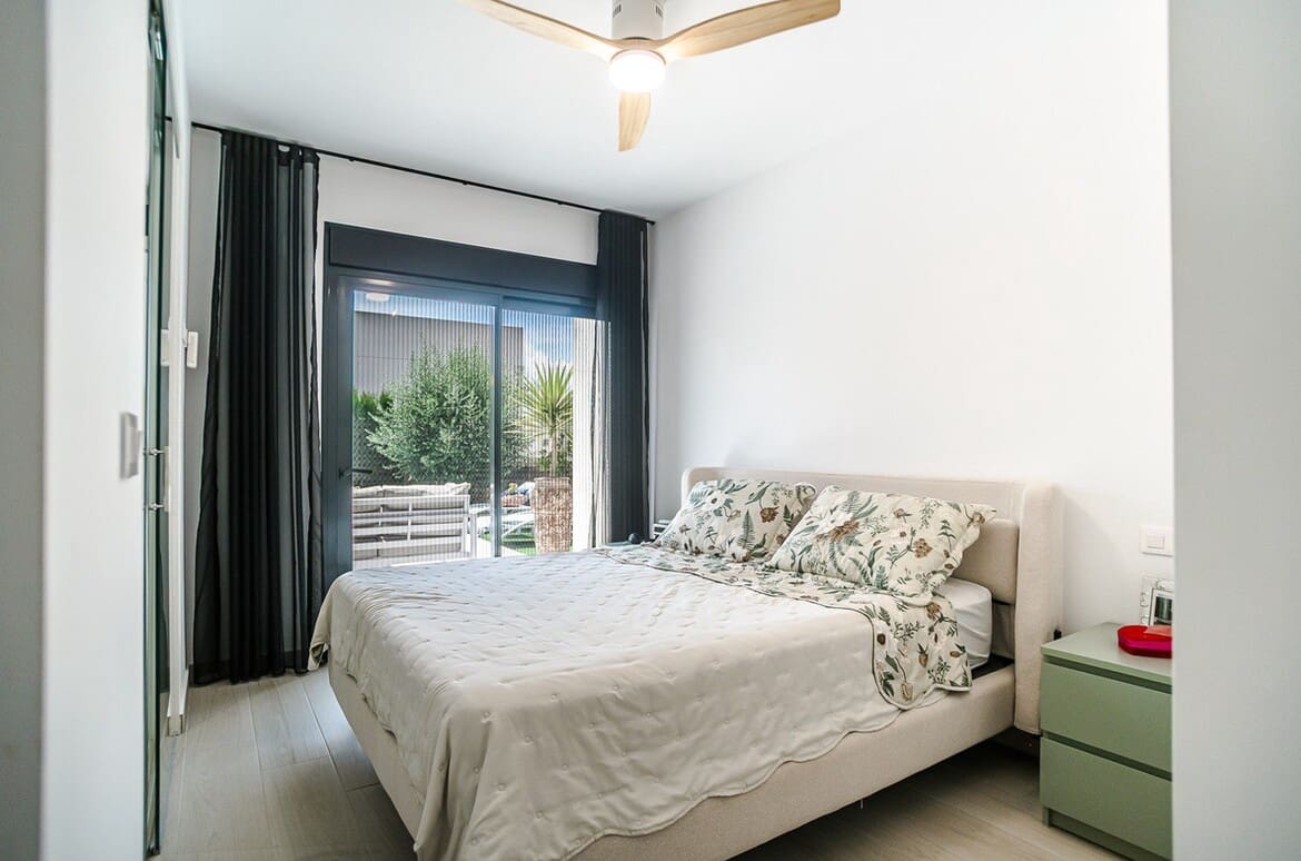 3 bedroom Villa for sale in Algorfa with pool garage - € 590,000 (Ref: 10142811)