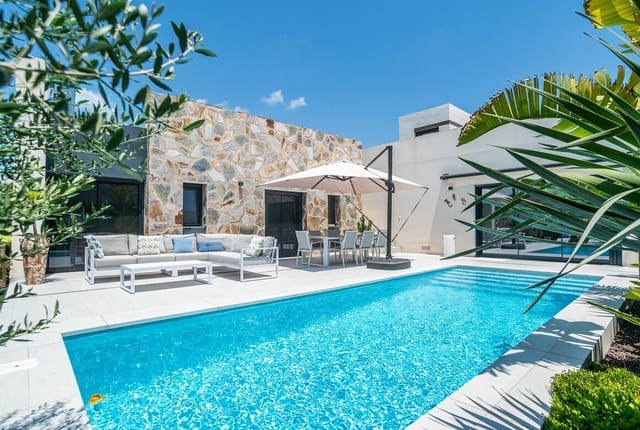 3 bedroom Villa for sale in Algorfa with pool garage - € 590,000 (Ref: 10142811)
