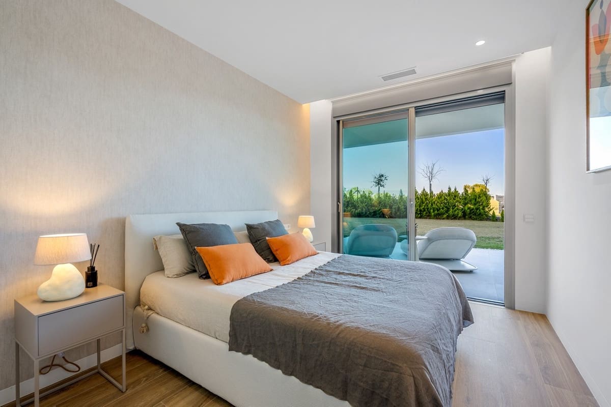 3 Zimmer Apartment zu verkaufen in Las Colinas Golf mit Pool Garage - 1.099.000 € (Ref: 10142812)