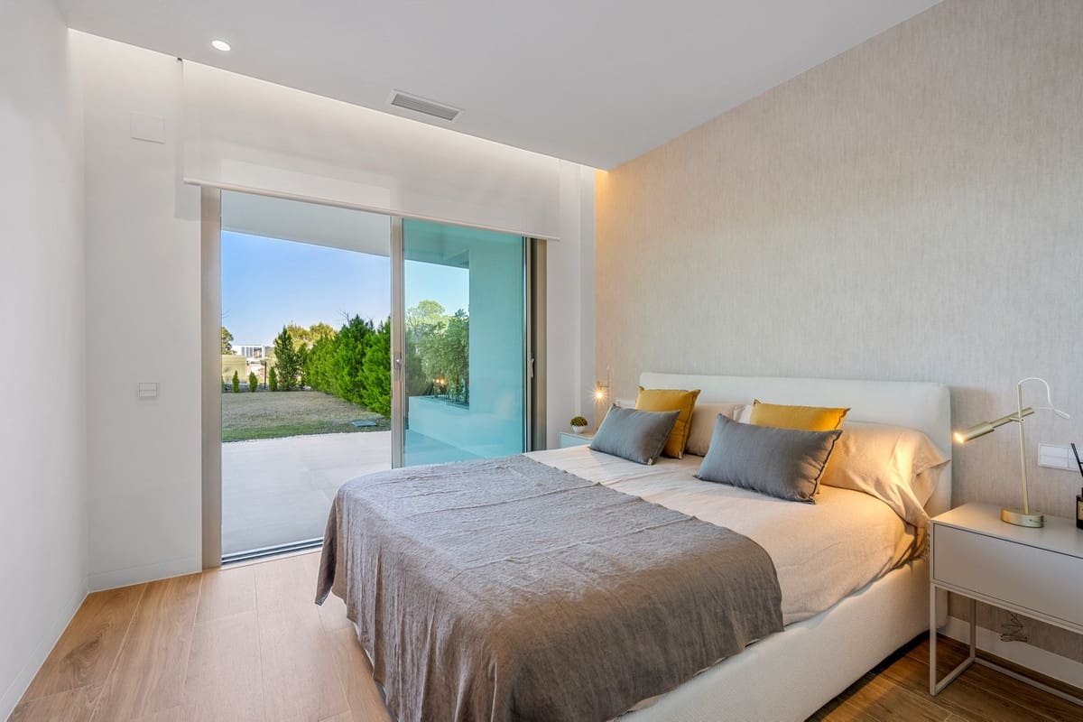 3 Zimmer Apartment zu verkaufen in Las Colinas Golf mit Pool Garage - 1.099.000 € (Ref: 10142812)