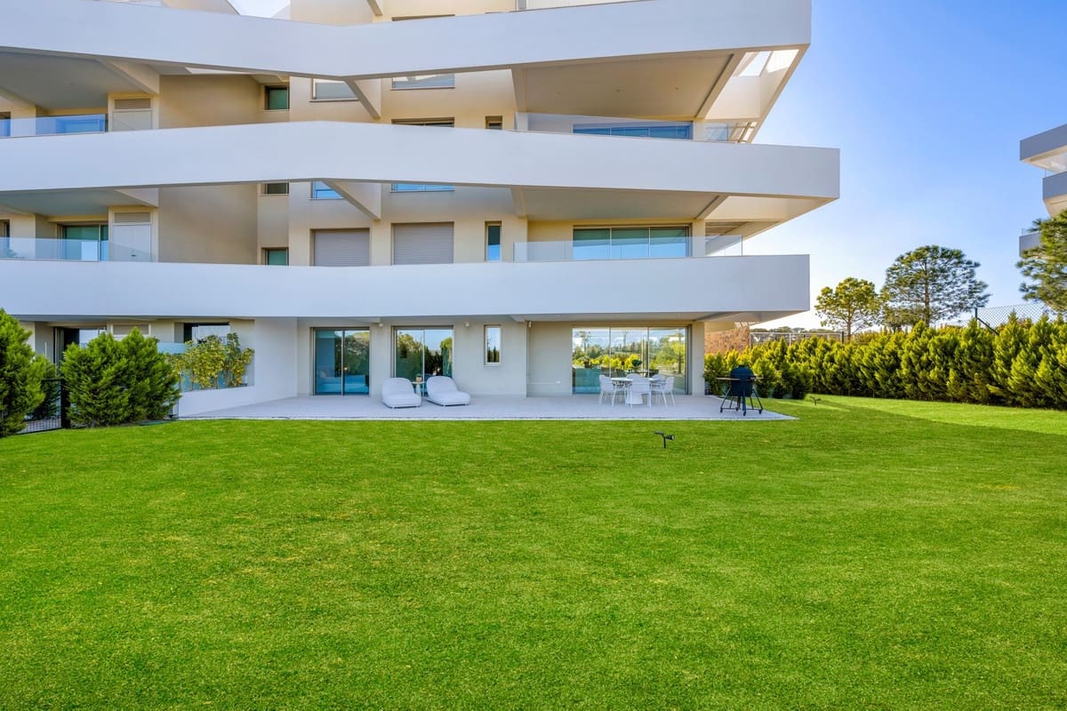 3 Zimmer Apartment zu verkaufen in Las Colinas Golf mit Pool Garage - 1.099.000 € (Ref: 10142812)