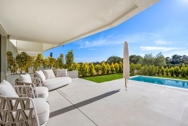3 soveværelse Lejlighed til salg i Las Colinas Golf, Orihuela med swimmingpool garage - € 1.099.000 (Ref: 10142812)