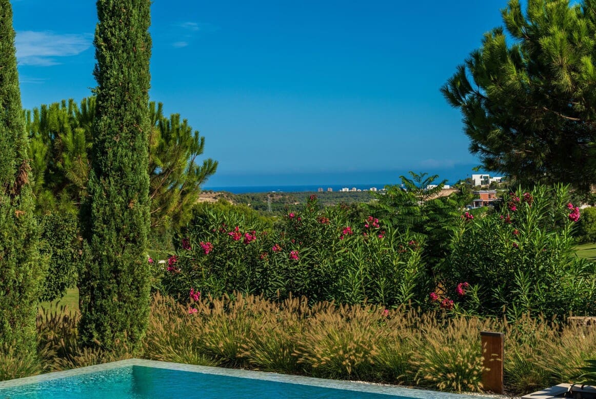 Chalet de 5 habitaciones en Las Colinas Golf en venta con piscina garaje - 1.995.000 € (Ref: 10142813)