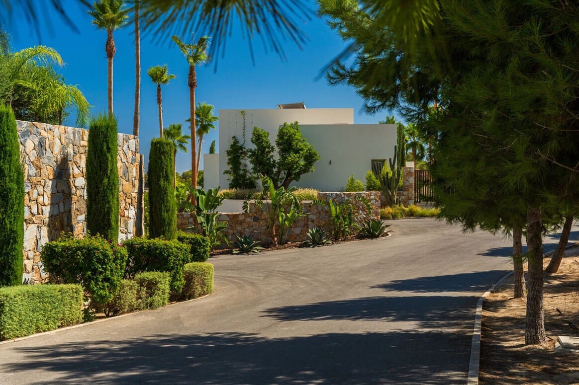 Chalet de 5 habitaciones en Las Colinas Golf en venta con piscina garaje - 1.995.000 € (Ref: 10142813)