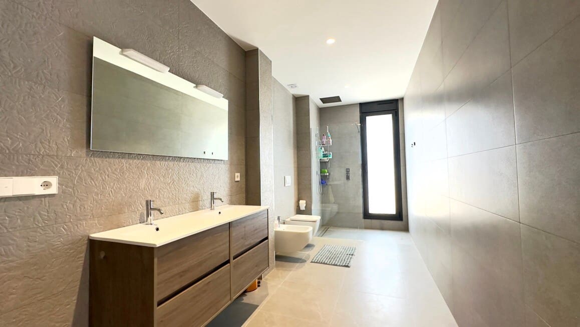 6 slaapkamer Villa te koop in Las Colinas Golf met zwembad garage - € 2.350.000 (Ref: 10142816)