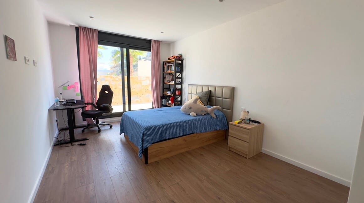 6 slaapkamer Villa te koop in Las Colinas Golf met zwembad garage - € 2.350.000 (Ref: 10142816)