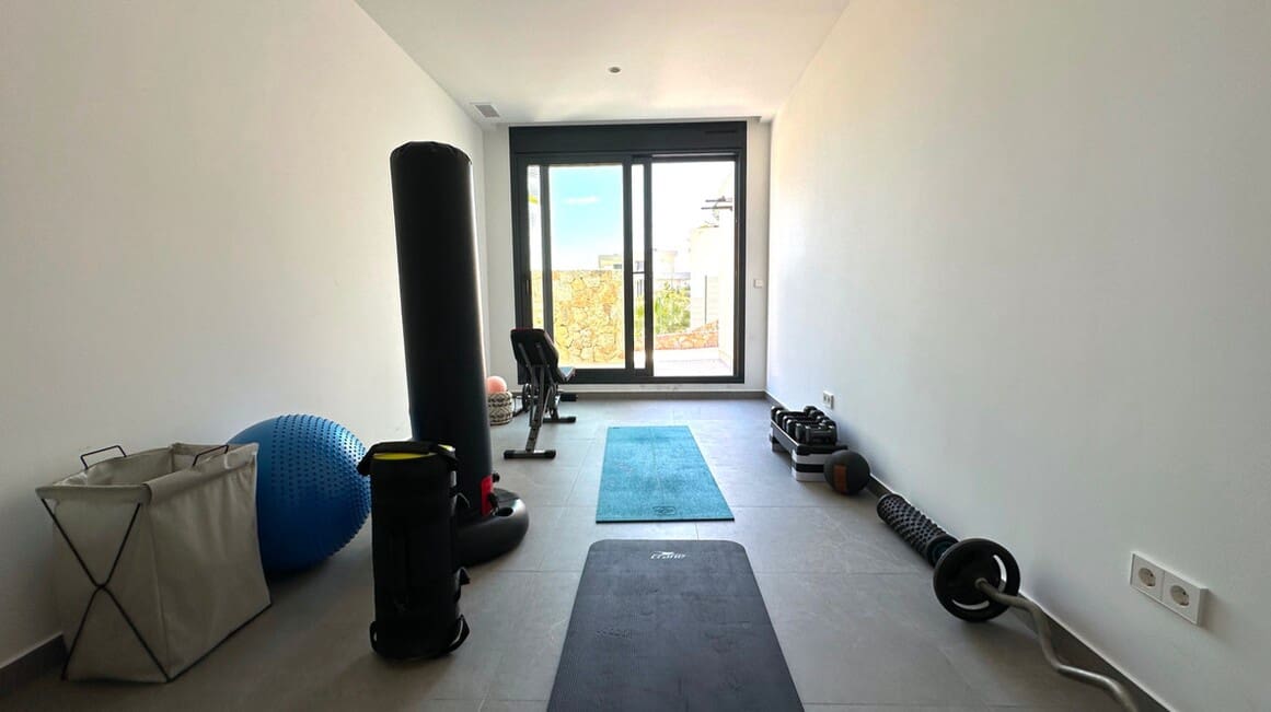 6 slaapkamer Villa te koop in Las Colinas Golf met zwembad garage - € 2.350.000 (Ref: 10142816)