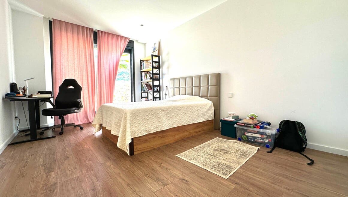 6 slaapkamer Villa te koop in Las Colinas Golf met zwembad garage - € 2.350.000 (Ref: 10142816)