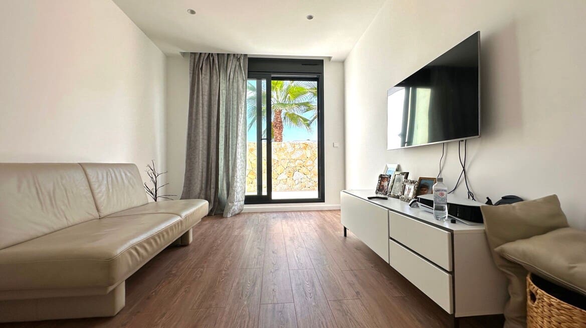6 slaapkamer Villa te koop in Las Colinas Golf met zwembad garage - € 2.350.000 (Ref: 10142816)