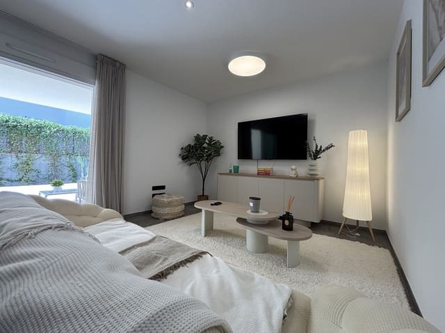 Apartamento de 3 habitaciones en Algorfa en venta con piscina garaje - 360.000 € (Ref: 10142819)