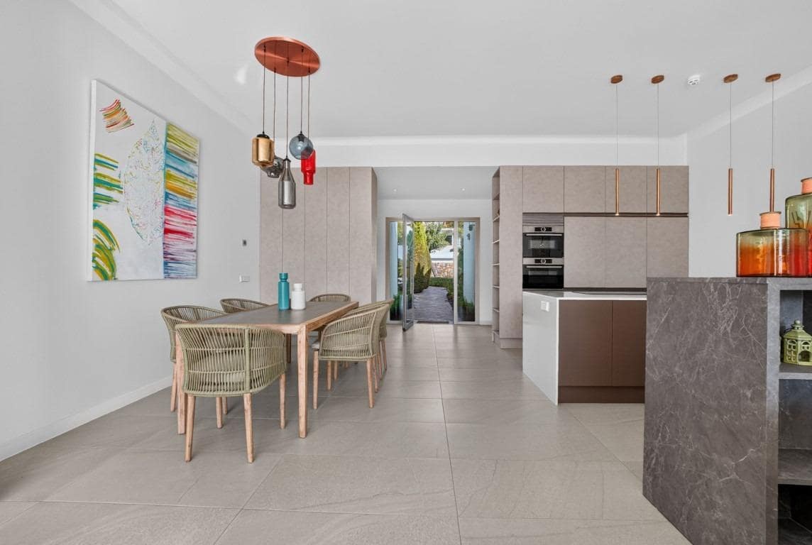 4 soverom Villa til salgs i Orihuela Costa med svømmebasseng - € 1 650 000 (Ref: 10142825)