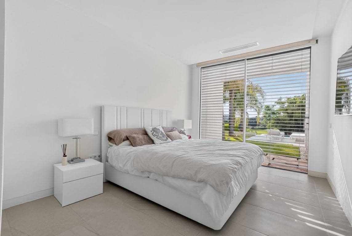 4 soverom Villa til salgs i Orihuela Costa med svømmebasseng - € 1 650 000 (Ref: 10142825)