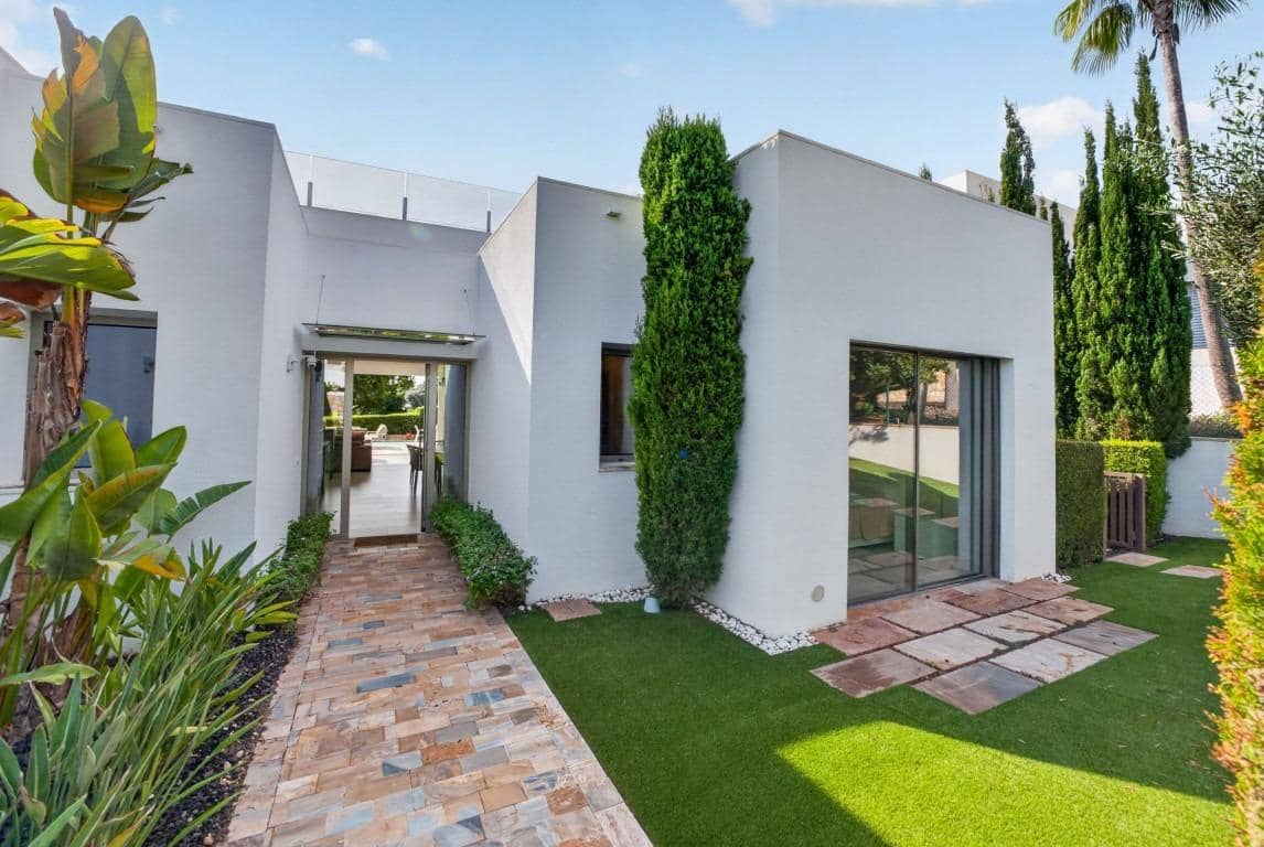 4 soverom Villa til salgs i Orihuela Costa med svømmebasseng - € 1 650 000 (Ref: 10142825)