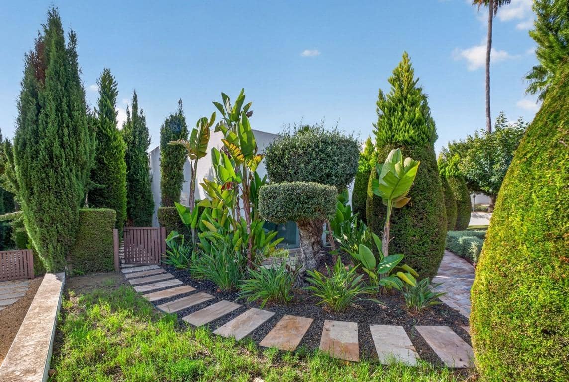 4 soverom Villa til salgs i Orihuela Costa med svømmebasseng - € 1 650 000 (Ref: 10142825)