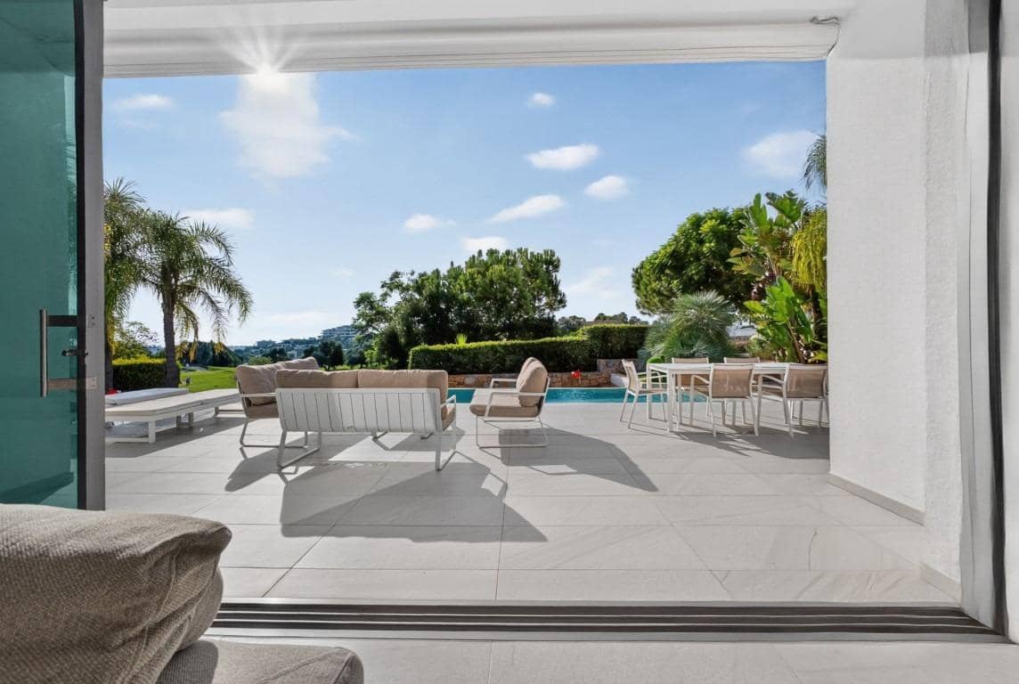 4 soverom Villa til salgs i Orihuela Costa med svømmebasseng - € 1 650 000 (Ref: 10142825)