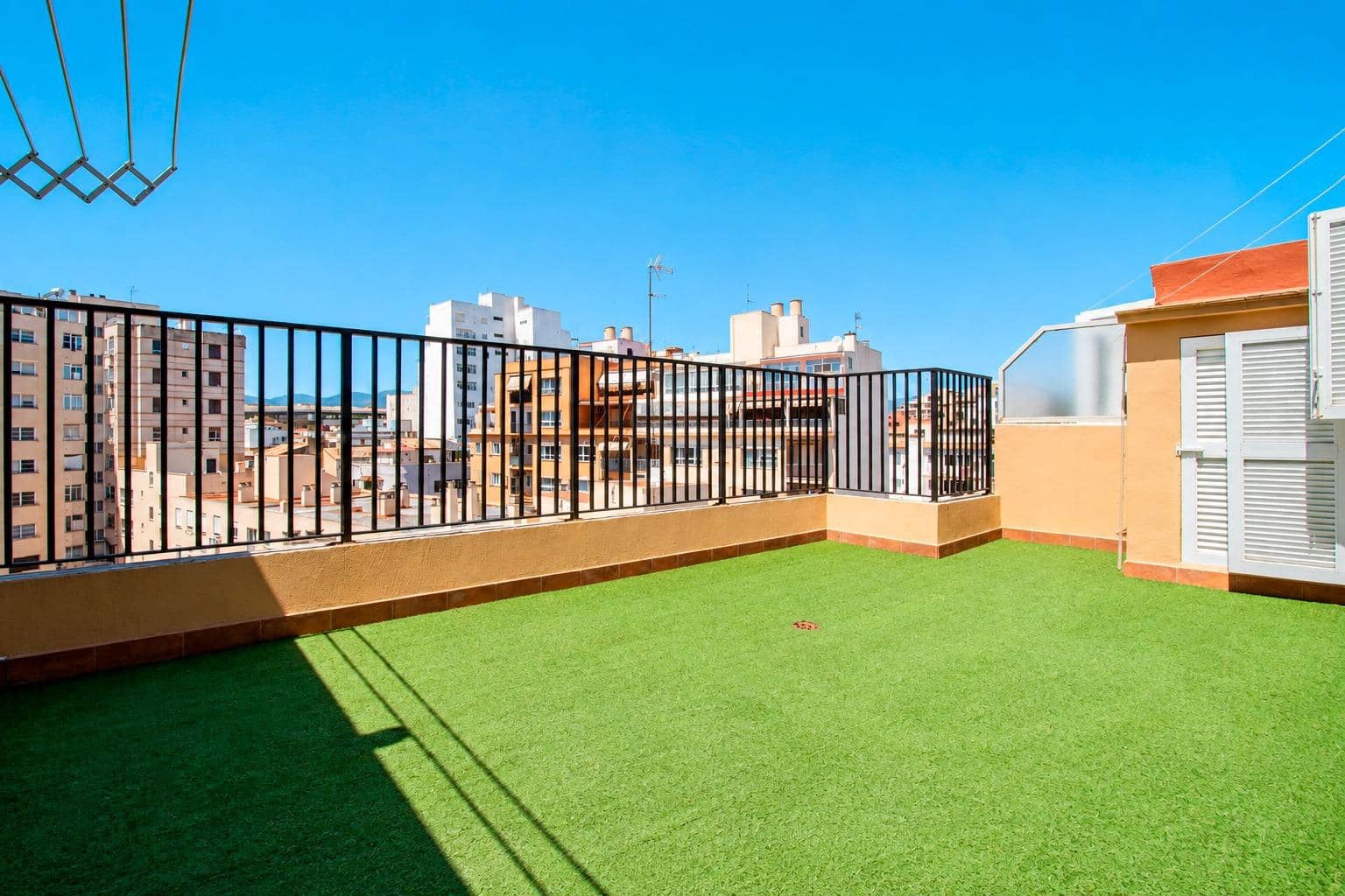 5 soveværelse Penthouse til salg i Palma de Mallorca med garage - € 690.000 (Ref: 10142873)