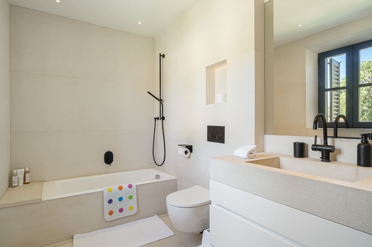 5 soveværelse Villa til salg i Santa Maria del Cami med swimmingpool garage - € 11.500.000 (Ref: 10142876)