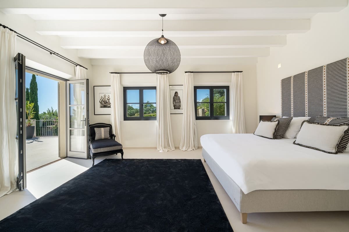 5 soveværelse Villa til salg i Santa Maria del Cami med swimmingpool garage - € 11.500.000 (Ref: 10142876)
