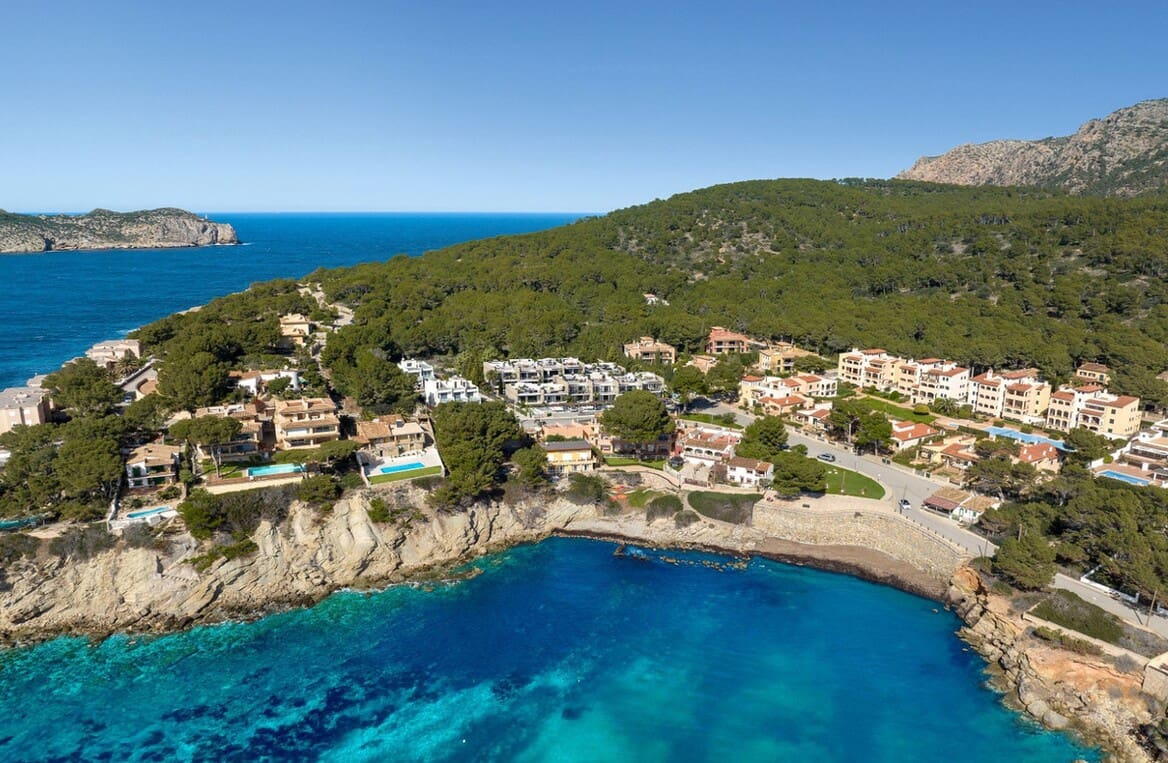 3 bedroom Apartment for sale in Andratx with pool garage - € 890,000 (Ref: 10142908)