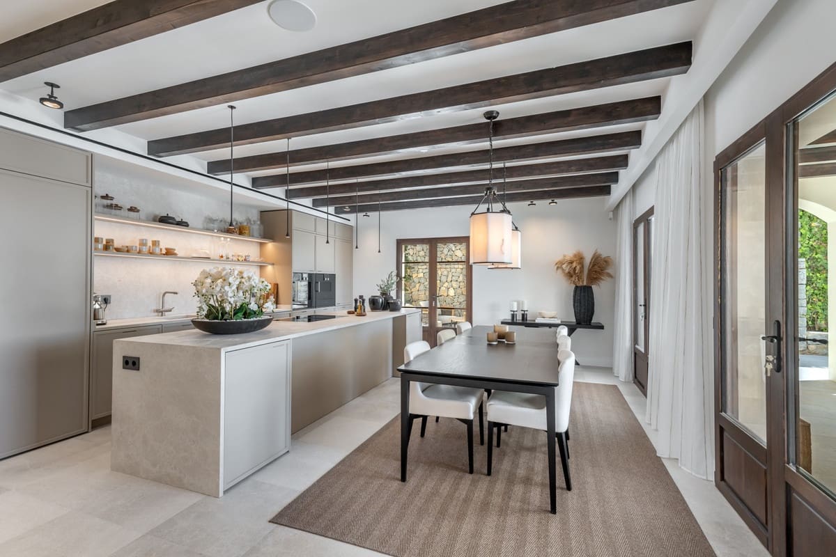 4 soveværelse Villa til salg i Andratx med swimmingpool garage - € 11.650.000 (Ref: 10142926)