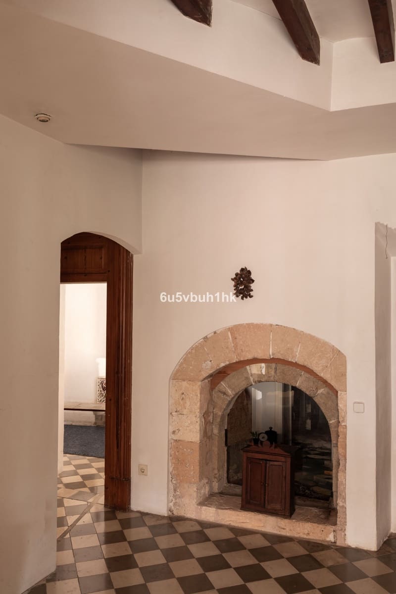Casa de 8 habitaciones en Palma de Mallorca en venta - 2.700.000 € (Ref: 10142928)