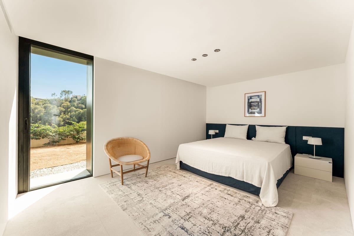 4 soverom Villa til salgs i Calvia med svømmebasseng garasje - € 7 200 000 (Ref: 10142941)